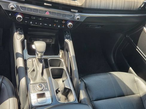 Used 2024 Kia Telluride EX AWD/4WD image 22
