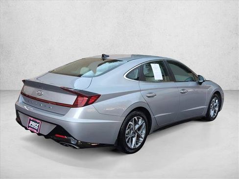 Certified 2023 Hyundai Sonata SEL FWD image 5