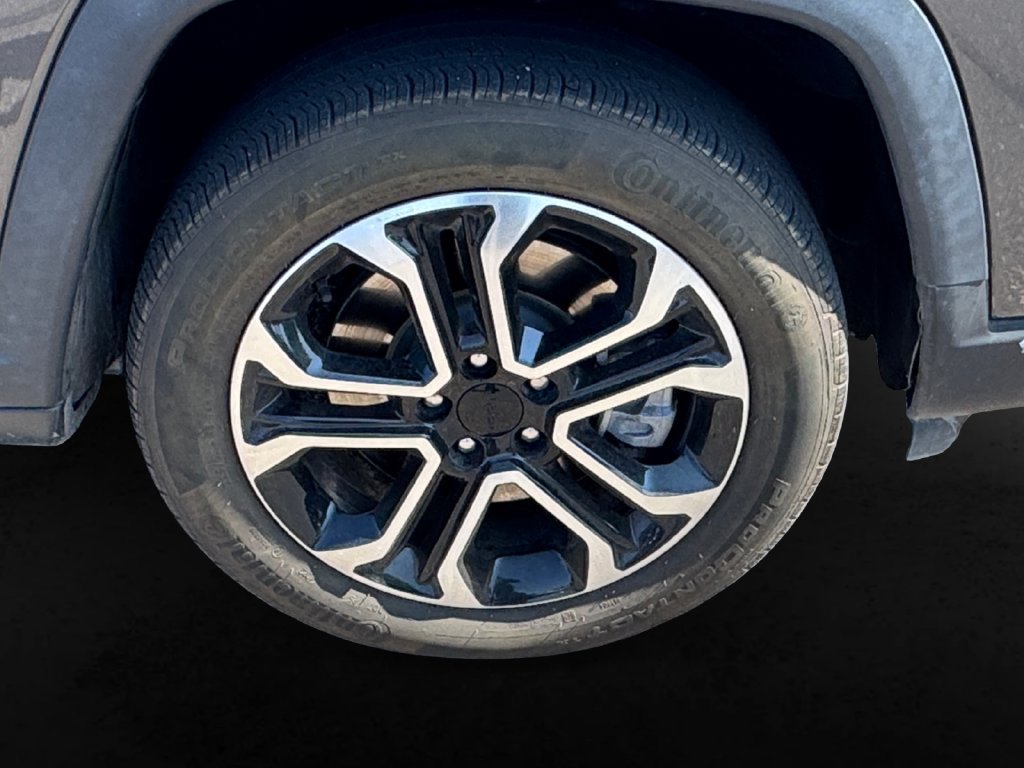 Used 2024 Jeep Compass Limited AWD/4WD image 13