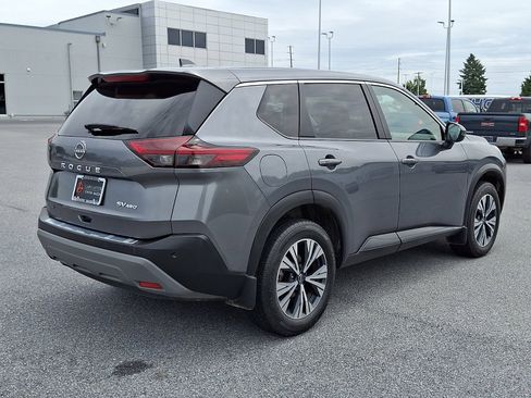 Used 2022 Nissan Rogue SV AWD/4WD image 7