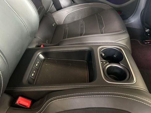 Used 2019 Mercedes-Benz AMG GT 63 S w/ Driver Assistance Package image 32