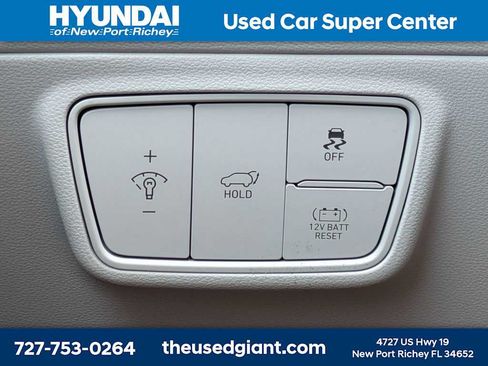 Certified 2022 Hyundai Tucson SEL w/ Cargo Package AWD/4WD image 33