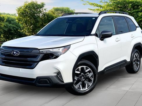 Certified 2026 Subaru Forester Premium AWD/4WD image 1
