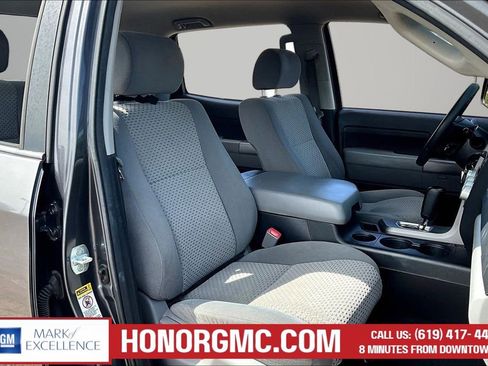 Used 2012 Toyota Tundra 2WD CrewMax w/ Tow Pkg image 28