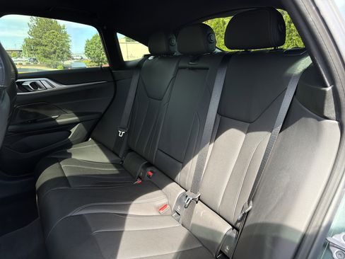 Used 2025 BMW i4 eDrive40 RWD image 9