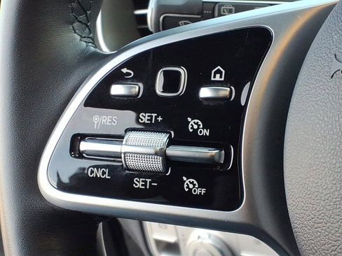 Used 2022 Mercedes-Benz GLE 350 image 9