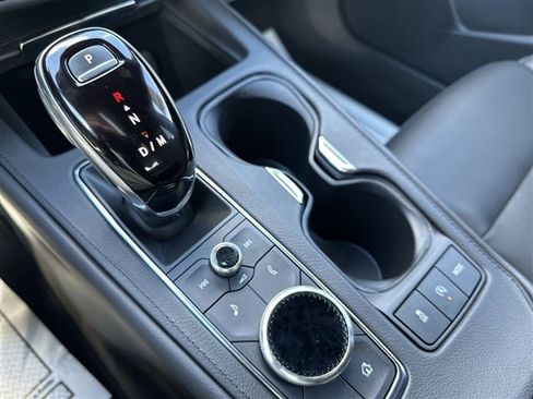 Used 2022 Cadillac XT4 Sport w/ Comfort Package image 19