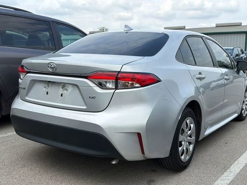 Used 2024 Toyota Corolla LE image 4