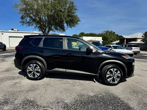 Used 2023 Nissan Rogue SV FWD image 10