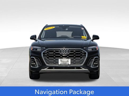 Used 2023 Audi Q5 2.0T Premium Plus w/ Premium Plus Package AWD/4WD image 2