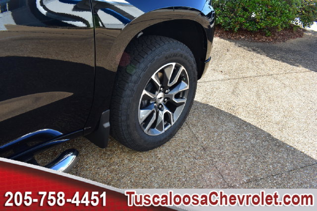 Certified 2025 Chevrolet Silverado 1500 RST AWD/4WD image 14