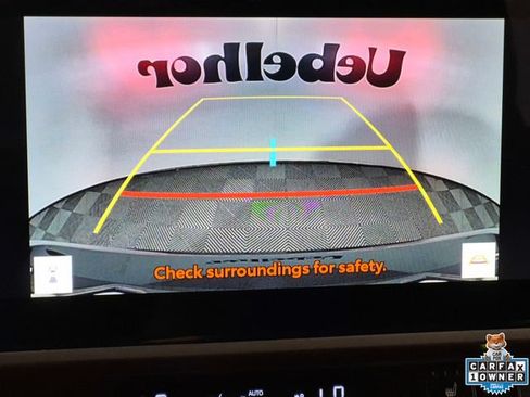 Certified 2025 Toyota Camry XLE FWD image 22