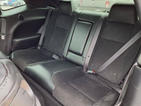 Used 2022 Dodge Challenger R/T Scat Pack w/ Plus Package RWD image 23