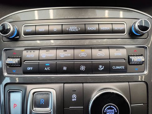 Used 2023 Hyundai Santa Fe SEL FWD image 20