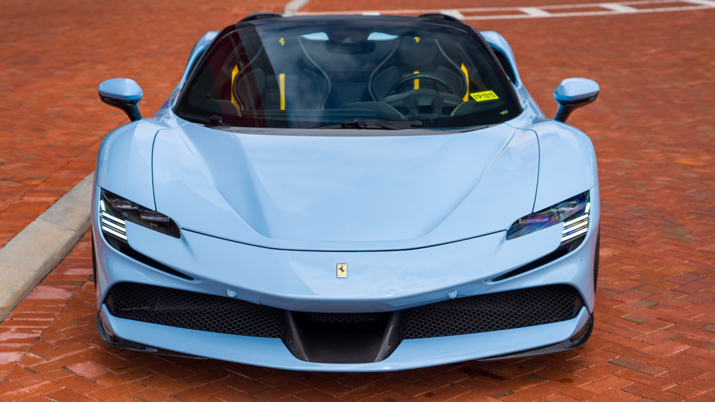 Used 2025 Ferrari SF90 Spider AWD/4WD image 12