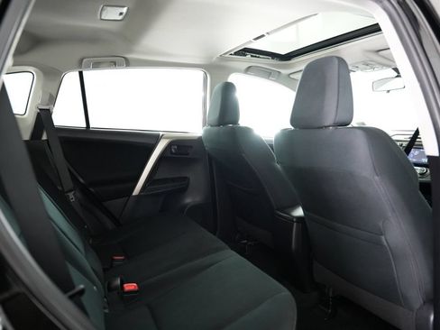 Used 2013 Toyota RAV4 XLE AWD/4WD image 36