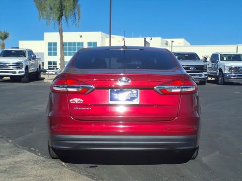 Used 2019 Ford Fusion S image 5