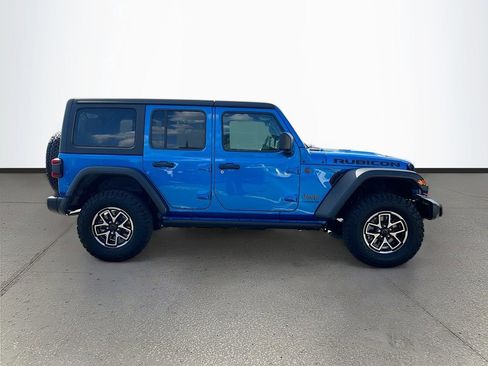Used 2025 Jeep Wrangler Unlimited Rubicon w/ Safety Group image 8
