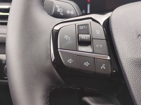 New 2026 Ford Escape SE image 23