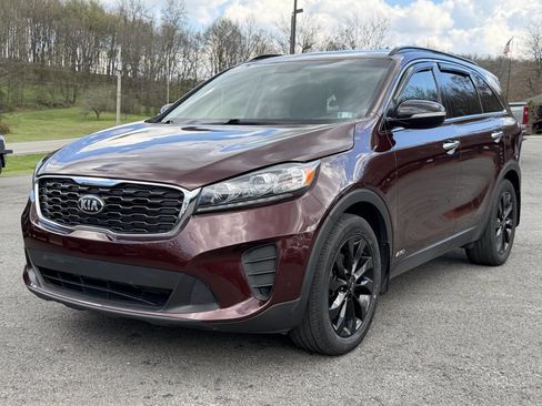 Used 2019 Kia Sorento S image 1