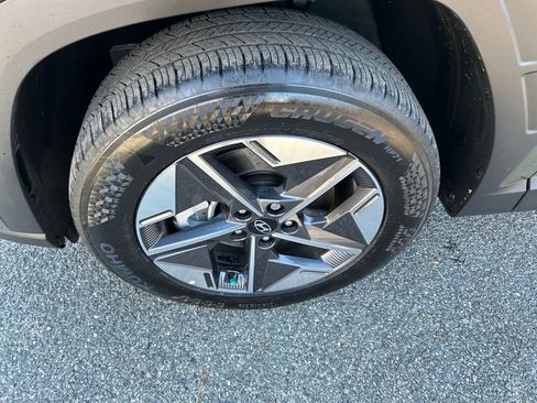 Used 2025 Hyundai Tucson SEL image 11