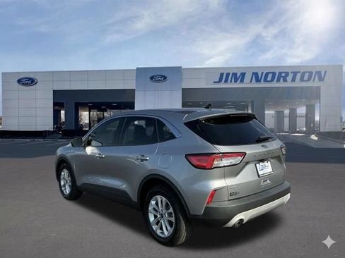Used 2021 Ford Escape SE FWD image 7