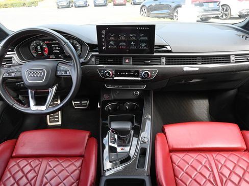 Used 2023 Audi S4 Premium Plus w/ Premium Plus Package image 4