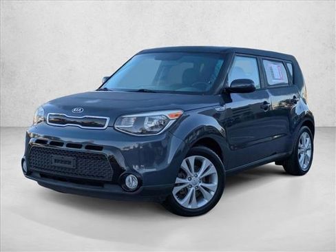 Used 2016 Kia Soul + image 1