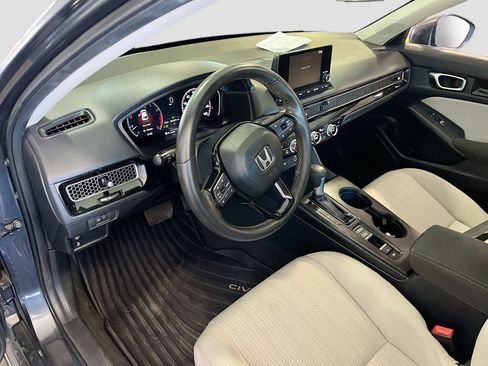 Used 2024 Honda Civic EX image 9