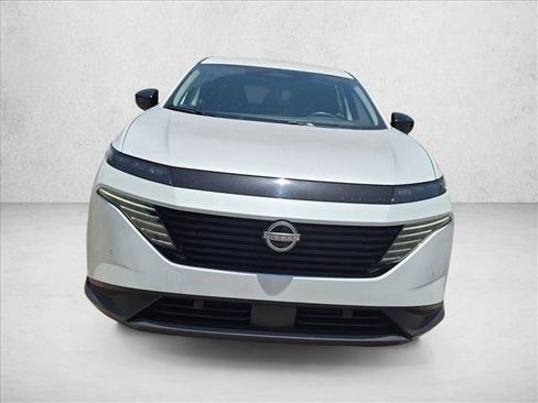 Certified 2025 Nissan Murano SV FWD image 2