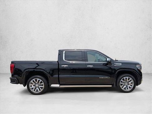 Used 2024 GMC Sierra 1500 Denali w/ Denali Reserve Package AWD/4WD image 4