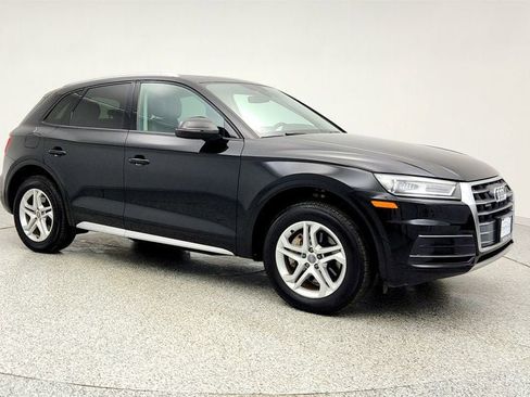Used 2018 Audi Q5 2.0T Premium image 3