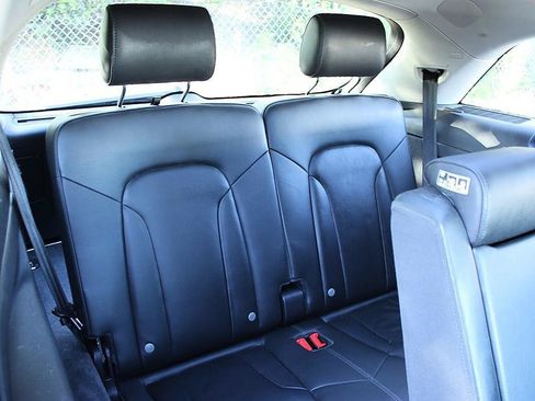 Used 2009 Audi Q7 TDI Premium Plus AWD/4WD image 25