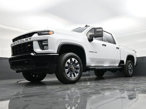 Used 2023 Chevrolet Silverado 2500 Custom w/ Custom Value Package AWD/4WD image 21