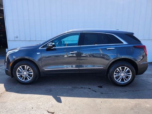 Used 2023 Cadillac XT5 Premium Luxury AWD/4WD image 2