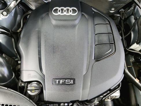 Used 2018 Audi Q5 2.0T Premium Plus w/ Premium Plus Package AWD/4WD image 40