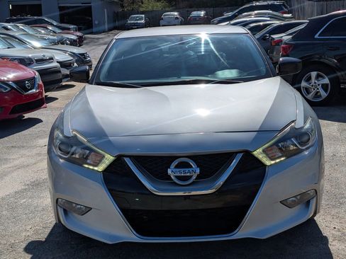 Used 2017 Nissan Maxima 3.5 S image 2