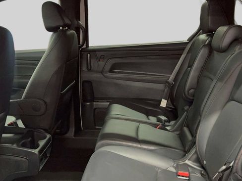 Certified 2023 Honda Odyssey Sport image 33