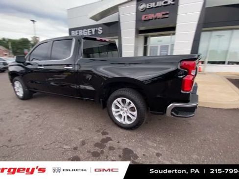 Certified 2022 Chevrolet Silverado 1500 LTZ w/ LTZ Premium Package AWD/4WD image 8
