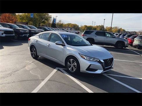 Used 2023 Nissan Sentra SV image 2