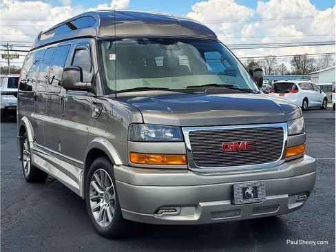 Used 2021 GMC Savana 2500 RWD image 9
