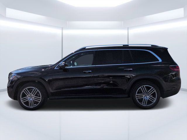 Used 2025 Mercedes-Benz GLS 450 4MATIC image 6