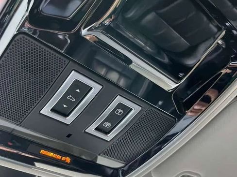 Used 2015 Land Rover Range Rover Long Wheelbase Supercharged image 11