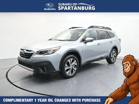 Used 2020 Subaru Outback Limited w/ Popular Package #2 AWD/4WD image 3