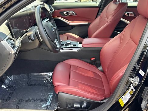 Used 2023 BMW 330i Sedan w/ Premium Package RWD image 17