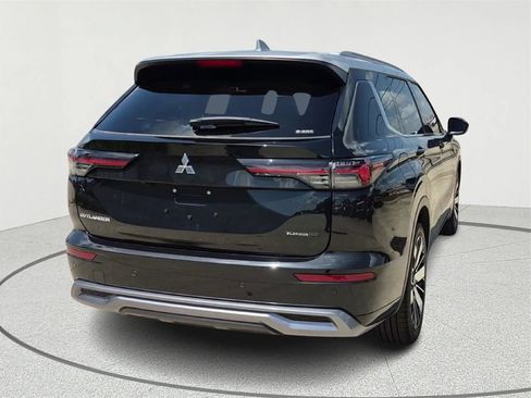 New 2025 Mitsubishi Outlander SEL image 6