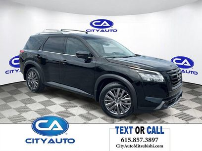 Used 2023 Nissan Pathfinder SL w/ SL Premium Package