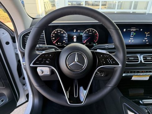 New 2026 Mercedes-Benz GLE 450 4MATIC image 15