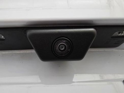 Used 2020 Ford Escape SE image 10