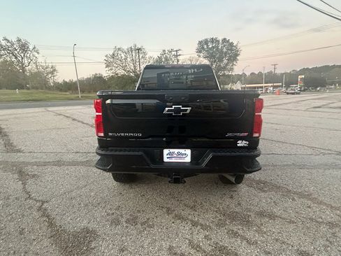 New 2026 Chevrolet Silverado 2500 ZR2 image 5